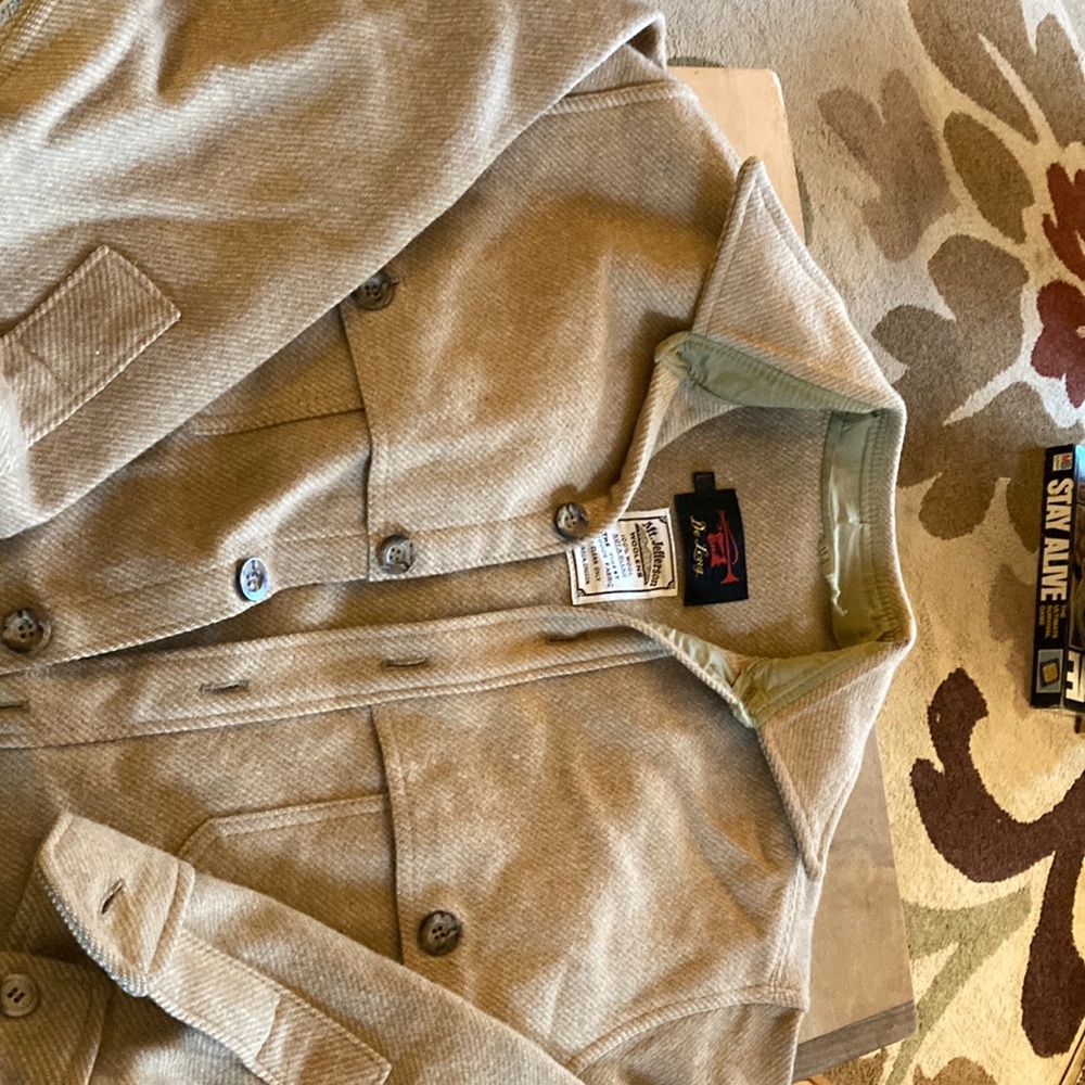 Wool buttoned men’s coat